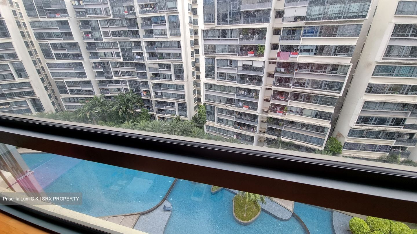 The Palette (D18), Condominium #585028231